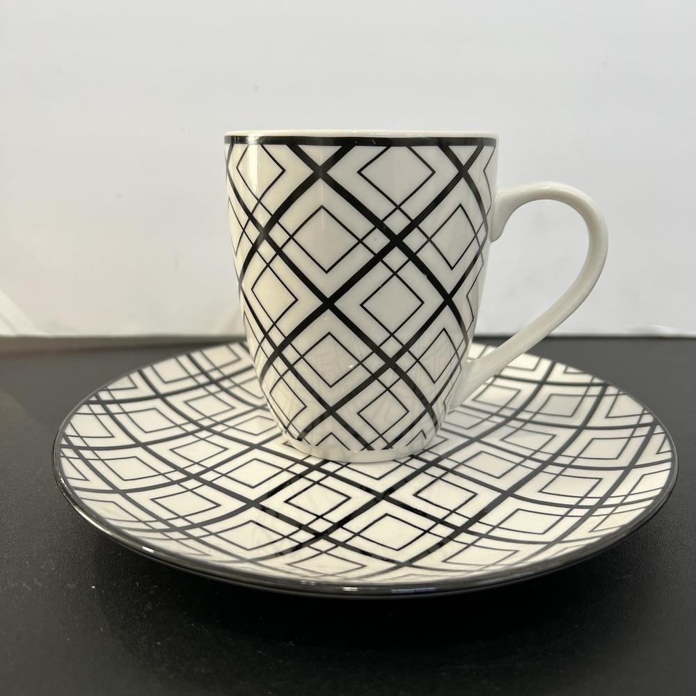 Dover & York Black White Geometric Ceramic 8"‎ plate with teacup 4"